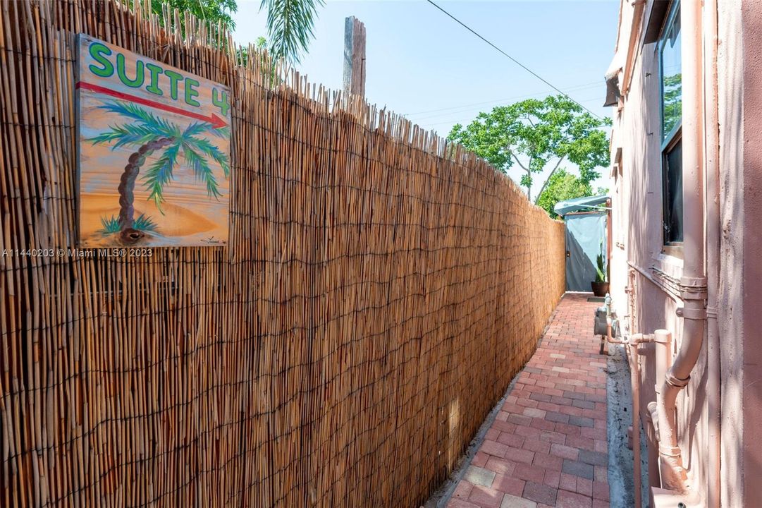 Recently Sold: $875,000 (0 beds, 0 baths, 1779 Square Feet)
