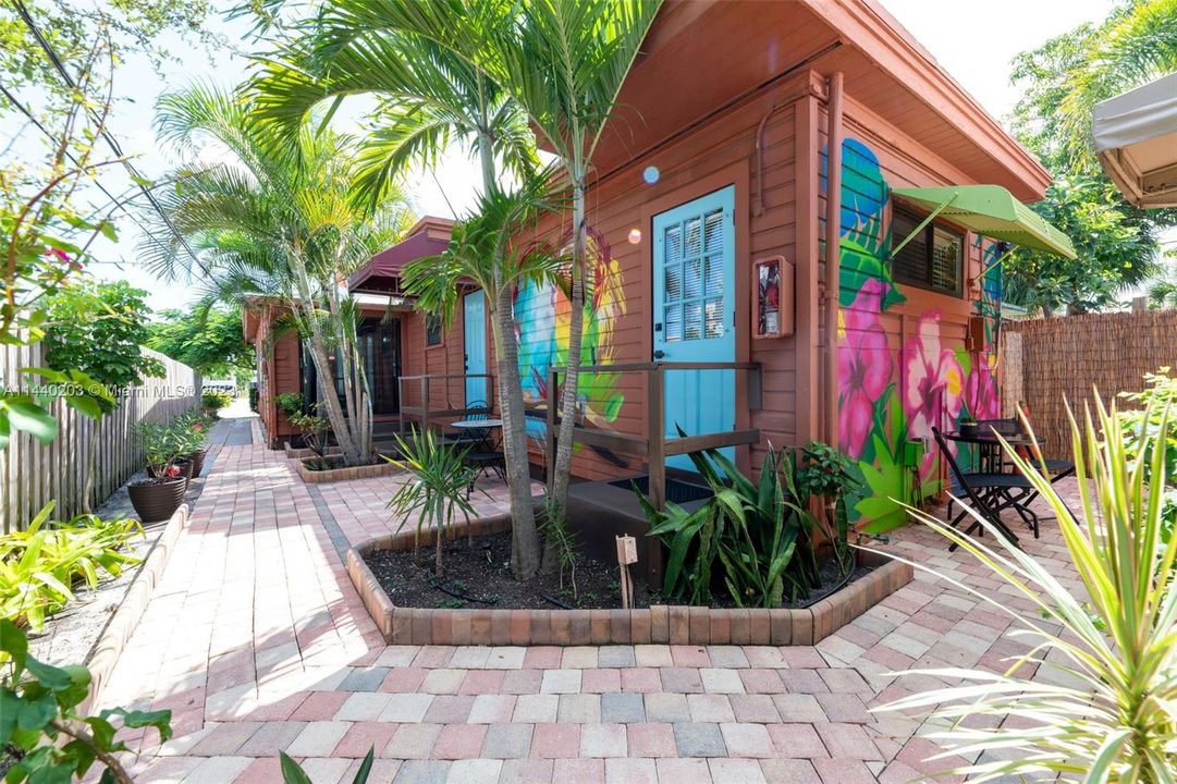 Recently Sold: $875,000 (0 beds, 0 baths, 1779 Square Feet)