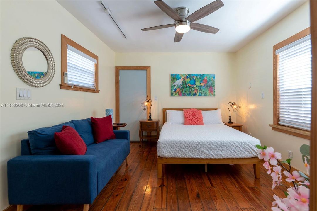 Recently Sold: $875,000 (0 beds, 0 baths, 1779 Square Feet)