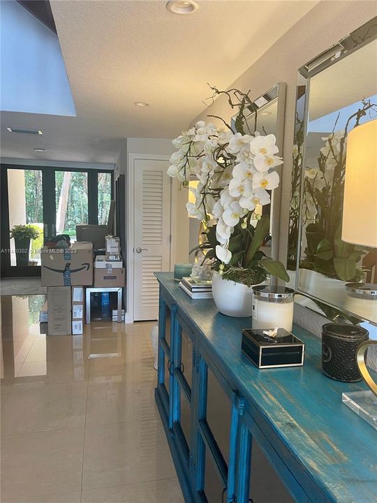 Recientemente alquilado: $7,800 (4 camas, 3 baños, 2651 Pies cuadrados)