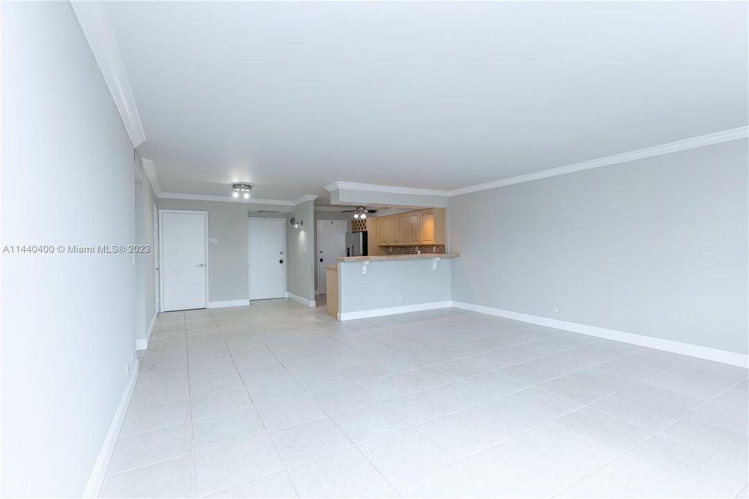 Недавно продано: $390,000 (1 спален, 1 ванн, 1000 Квадратных фут)