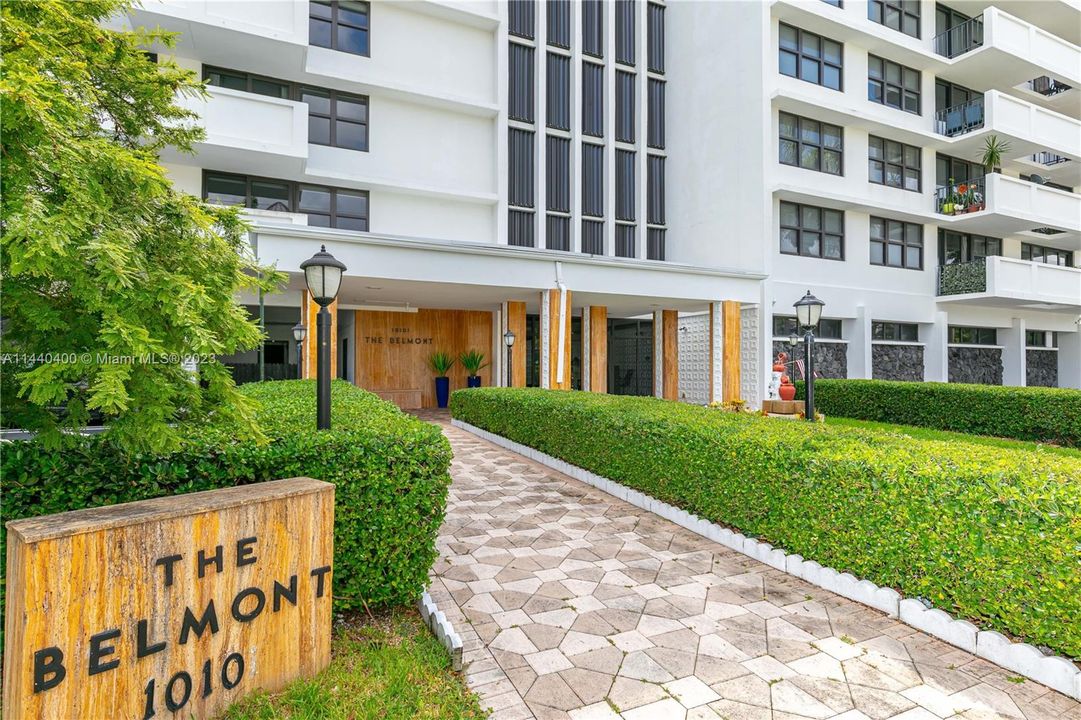 Недавно продано: $390,000 (1 спален, 1 ванн, 1000 Квадратных фут)