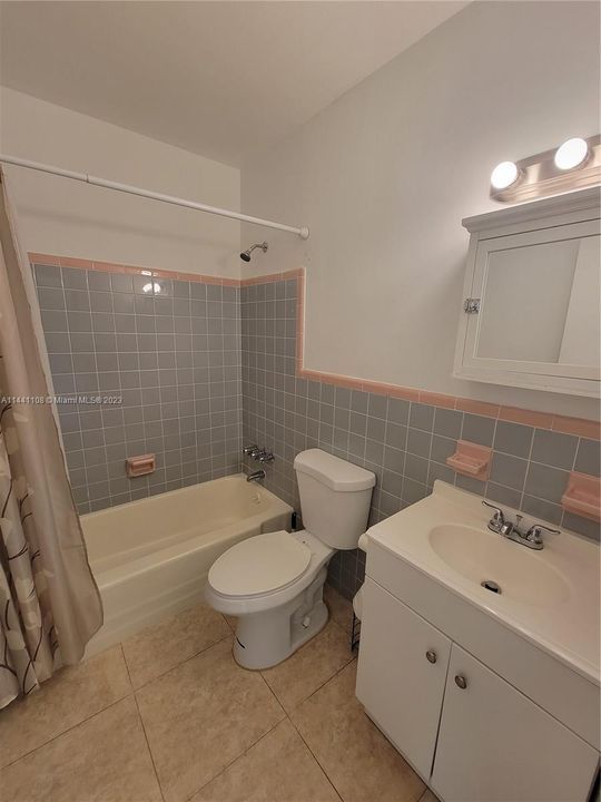 Vendido Recientemente: $149,000 (1 camas, 1 baños, 600 Pies cuadrados)