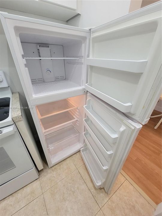 Vendido Recientemente: $149,000 (1 camas, 1 baños, 600 Pies cuadrados)