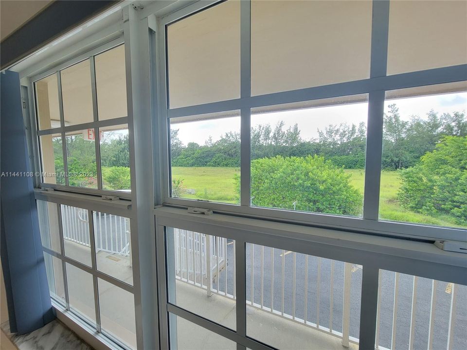 Vendido Recientemente: $149,000 (1 camas, 1 baños, 600 Pies cuadrados)