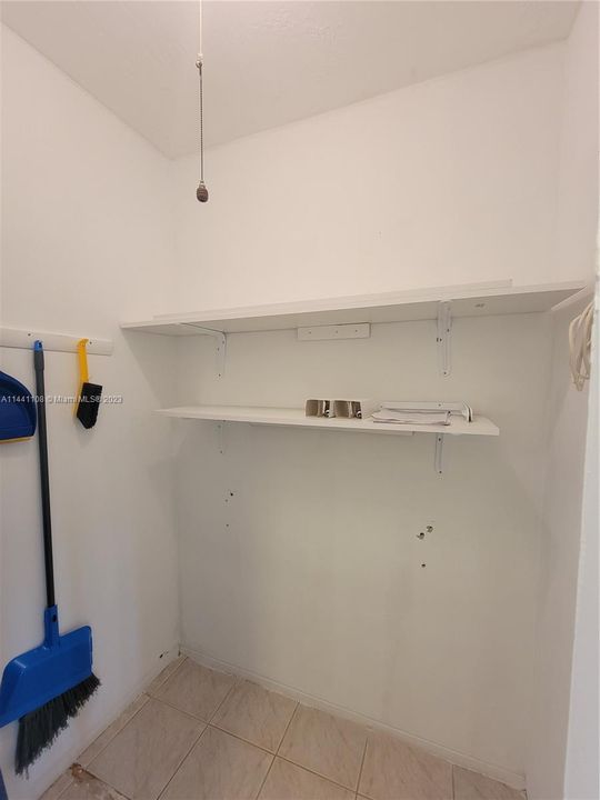 Vendido Recientemente: $149,000 (1 camas, 1 baños, 600 Pies cuadrados)