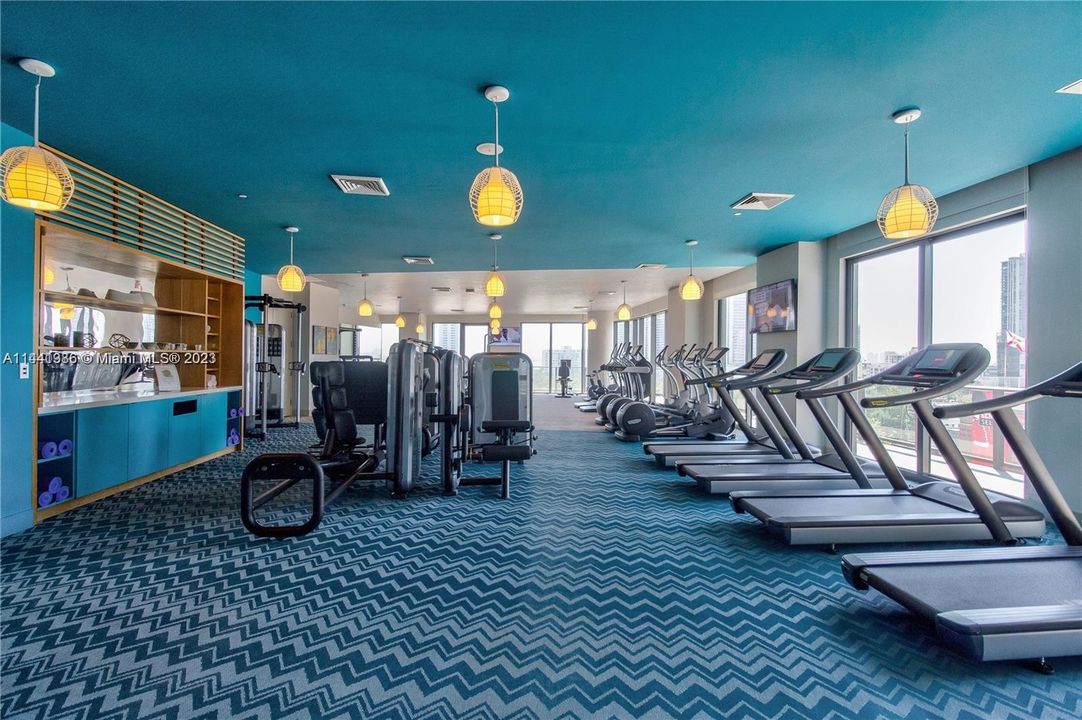 Recently Sold: $589,000 (1 beds, 1 baths, 713 Square Feet)