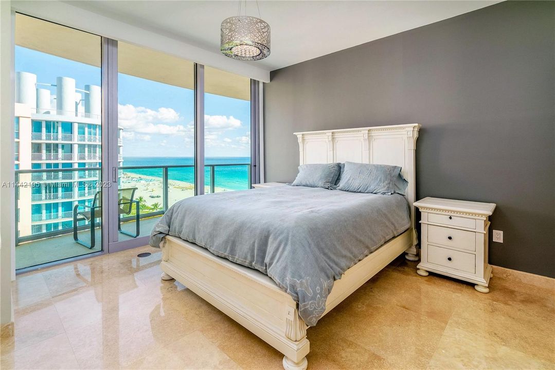 Vendido Recientemente: $4,995,000 (3 camas, 4 baños, 2250 Pies cuadrados)