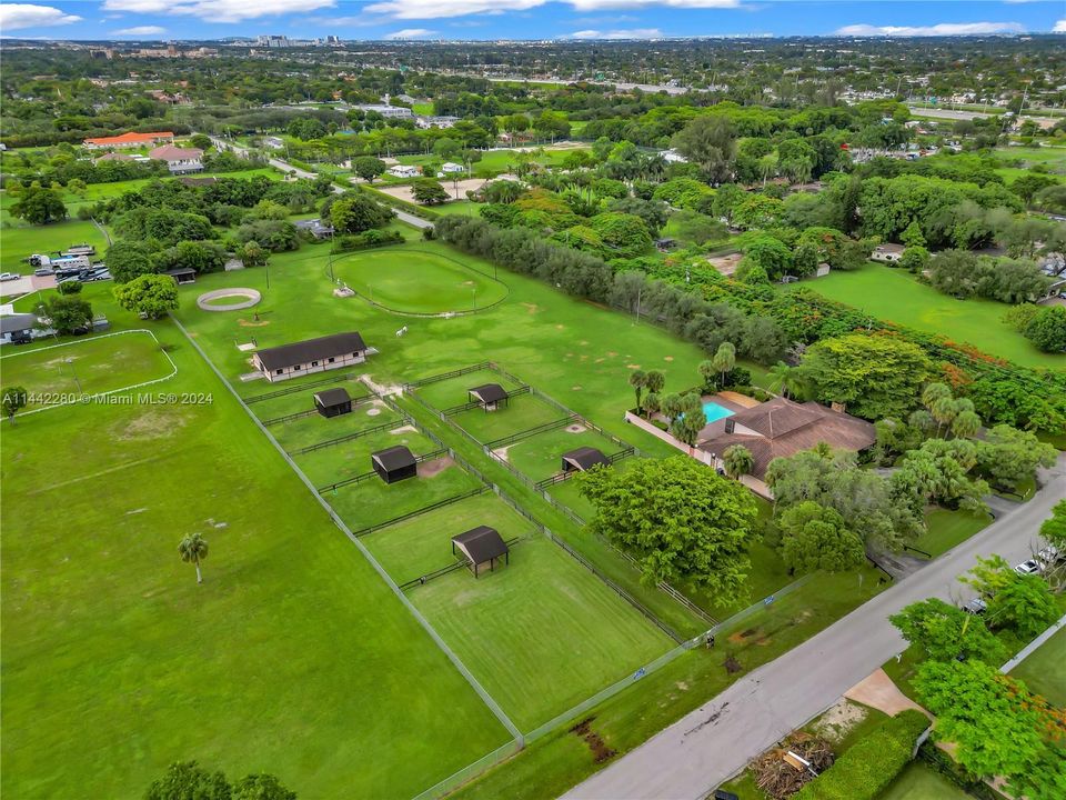 For Sale: $4,750,000 (4.38 acres)