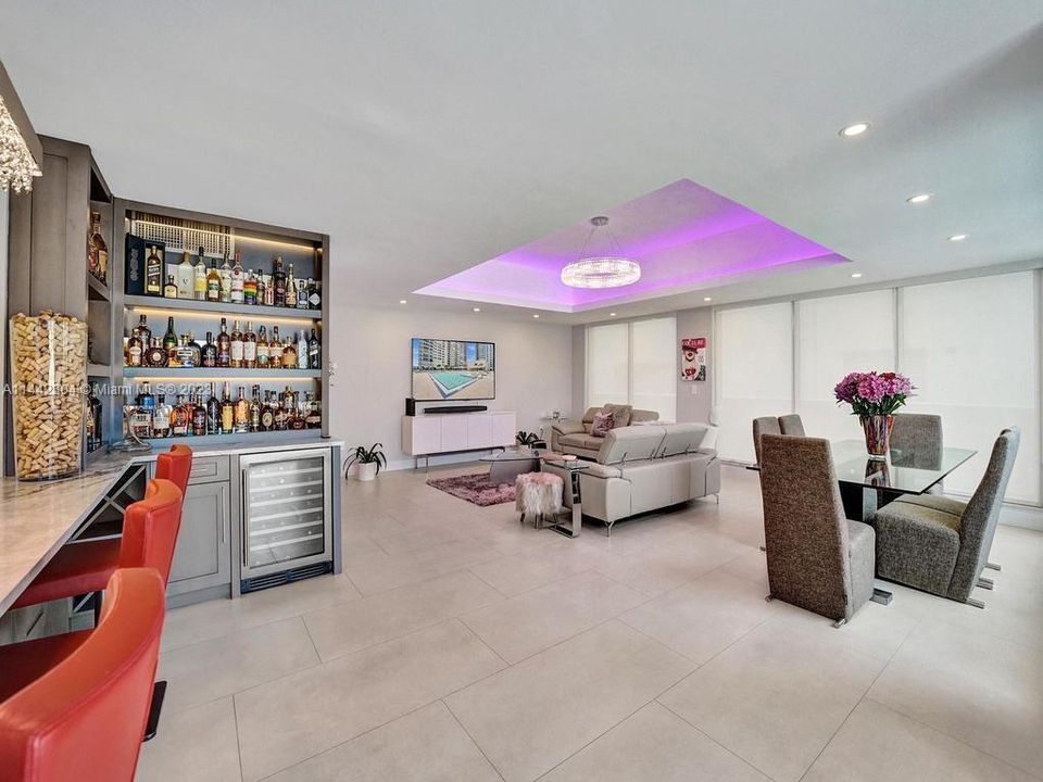 Recently Sold: $790,000 (2 beds, 2 baths, 1768 Square Feet)