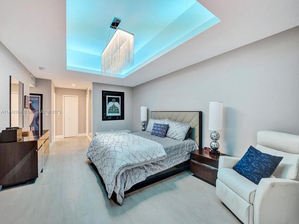 Recently Sold: $790,000 (2 beds, 2 baths, 1768 Square Feet)