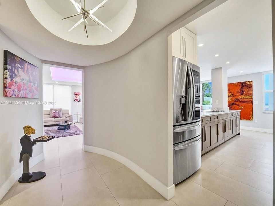 Recently Sold: $790,000 (2 beds, 2 baths, 1768 Square Feet)