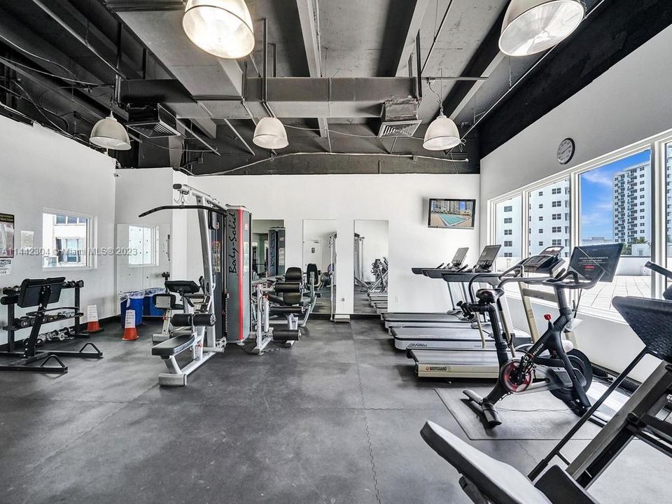 Recently Sold: $790,000 (2 beds, 2 baths, 1768 Square Feet)