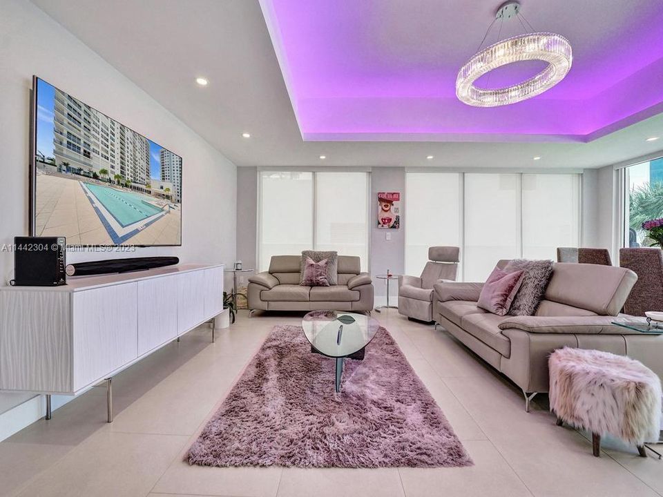 Recently Sold: $790,000 (2 beds, 2 baths, 1768 Square Feet)