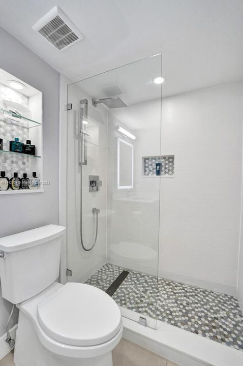 Recently Sold: $790,000 (2 beds, 2 baths, 1768 Square Feet)