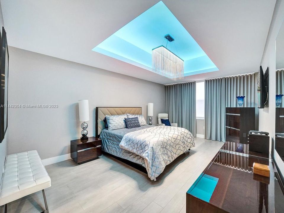 Recently Sold: $790,000 (2 beds, 2 baths, 1768 Square Feet)