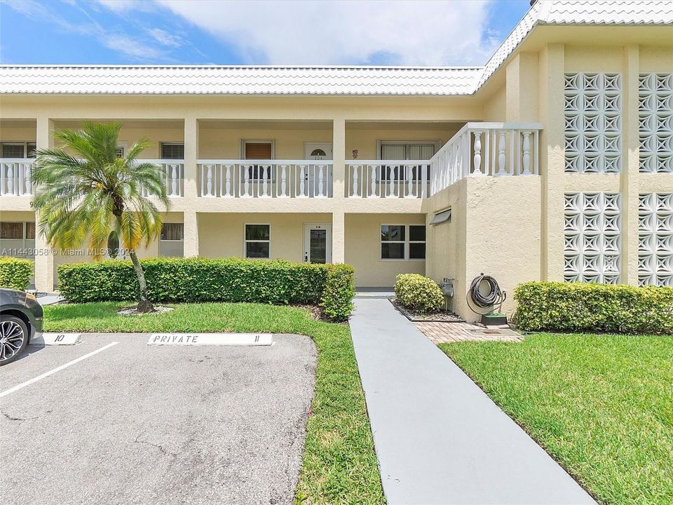 Recently Sold: $174,900 (2 beds, 2 baths, 955 Square Feet)