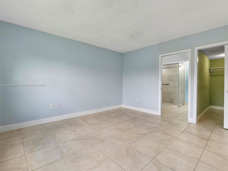 Recently Sold: $174,900 (2 beds, 2 baths, 955 Square Feet)