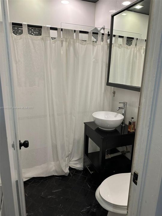 2nd bathroom