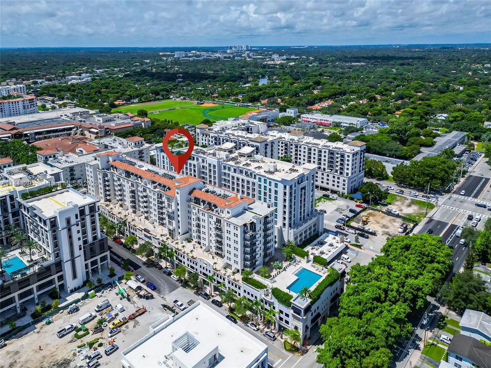 Recently Sold: $599,999 (2 beds, 2 baths, 970 Square Feet)