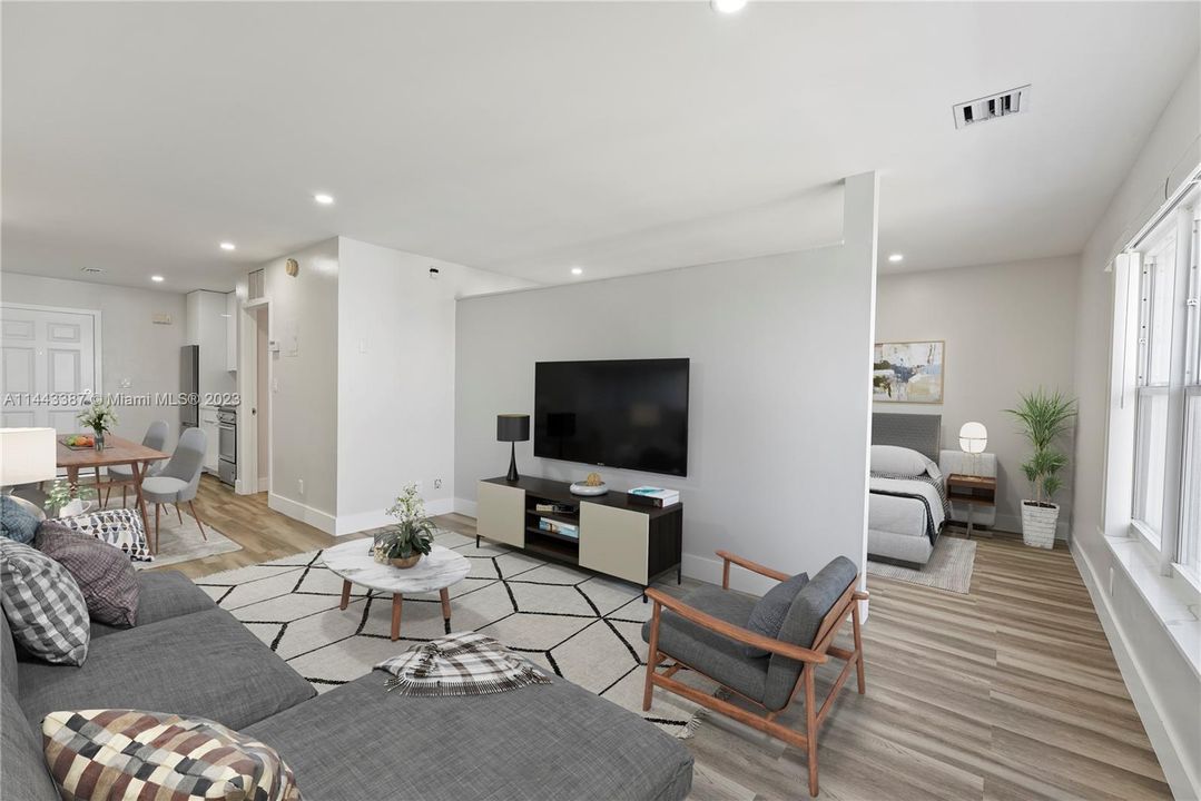 最近售出: $350,000 (1 贝兹, 1 浴室, 595 平方英尺)