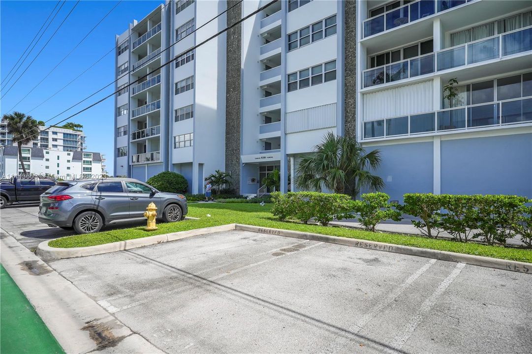 Недавно продано: $399,000 (1 спален, 1 ванн, 1040 Квадратных фут)