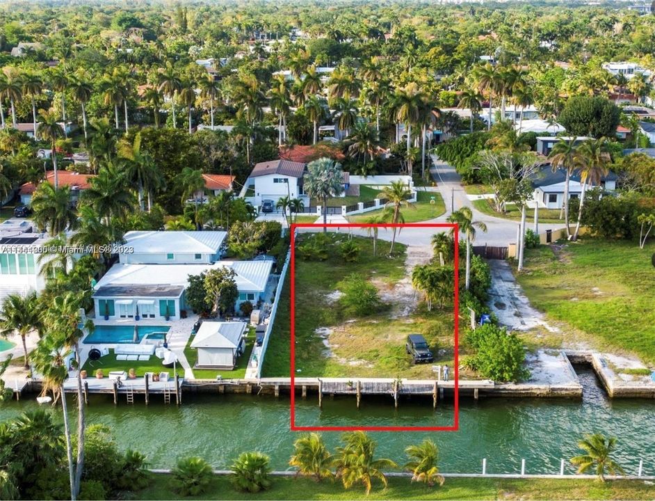 Recently Sold: $2,650,000 (0.29 acres)