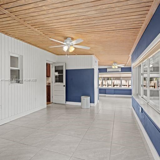 Recently Sold: $629,876 (3 beds, 2 baths, 1875 Square Feet)