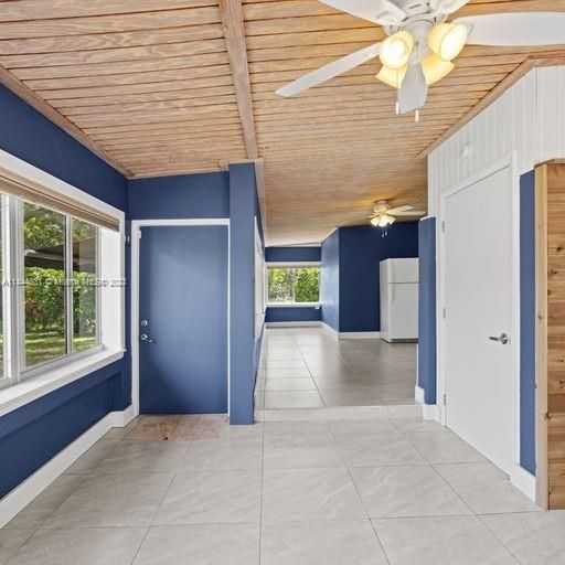 Recently Sold: $629,876 (3 beds, 2 baths, 1875 Square Feet)