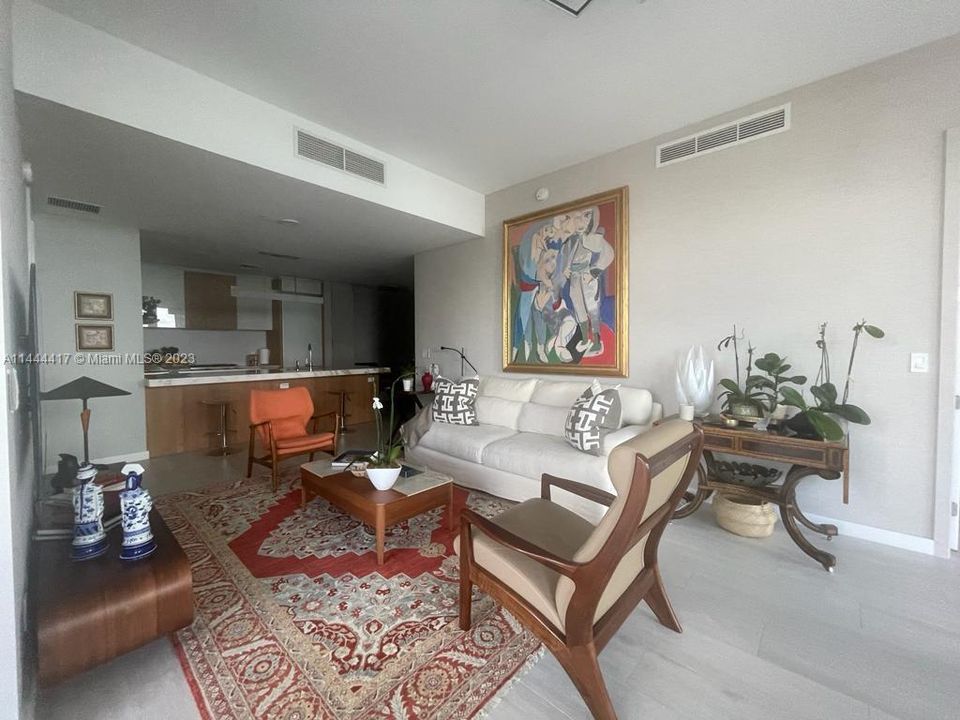 Recently Rented: $13,250 (2 beds, 2 baths, 1281 Square Feet)