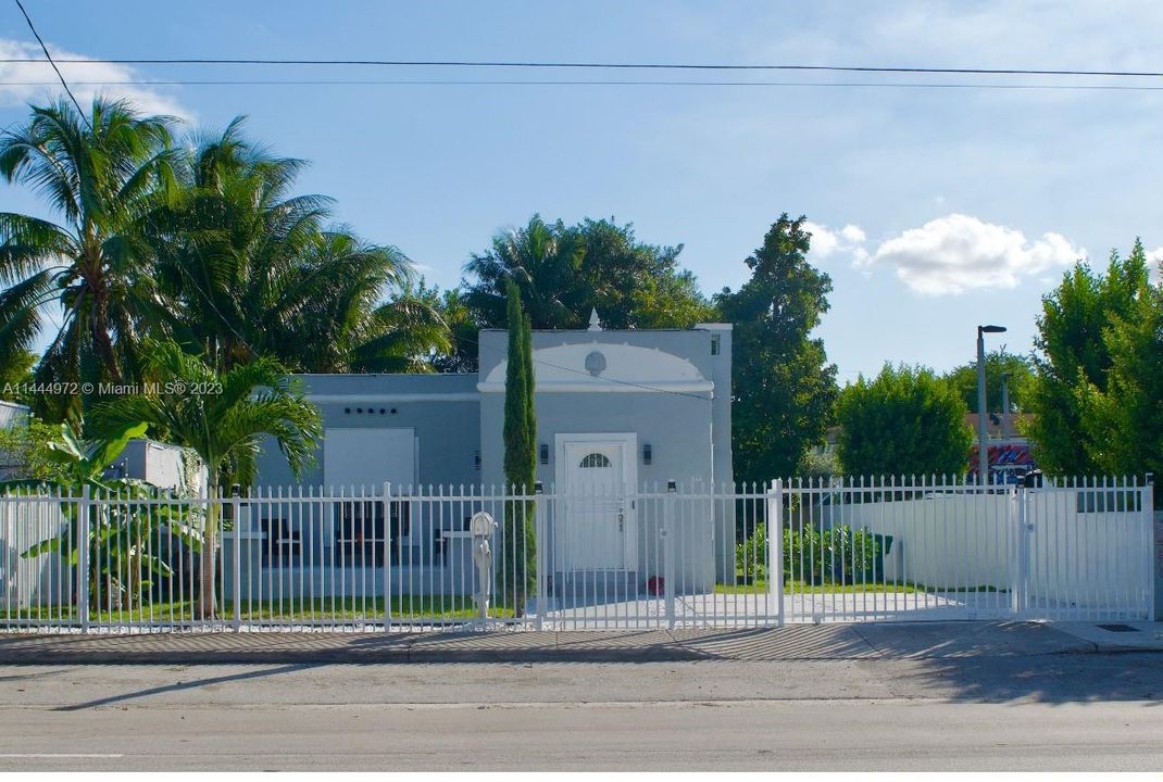 Recently Sold: $750,000 (0 beds, 0 baths, 1354 Square Feet)