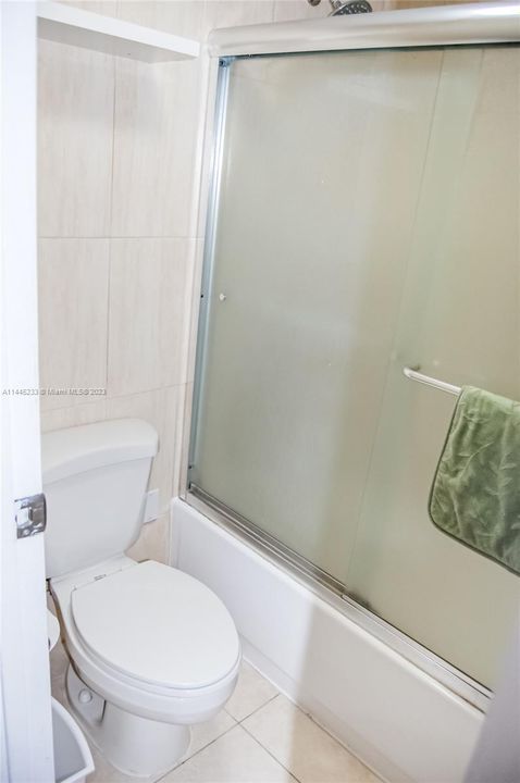 Recently Sold: $235,000 (1 beds, 1 baths, 741 Square Feet)