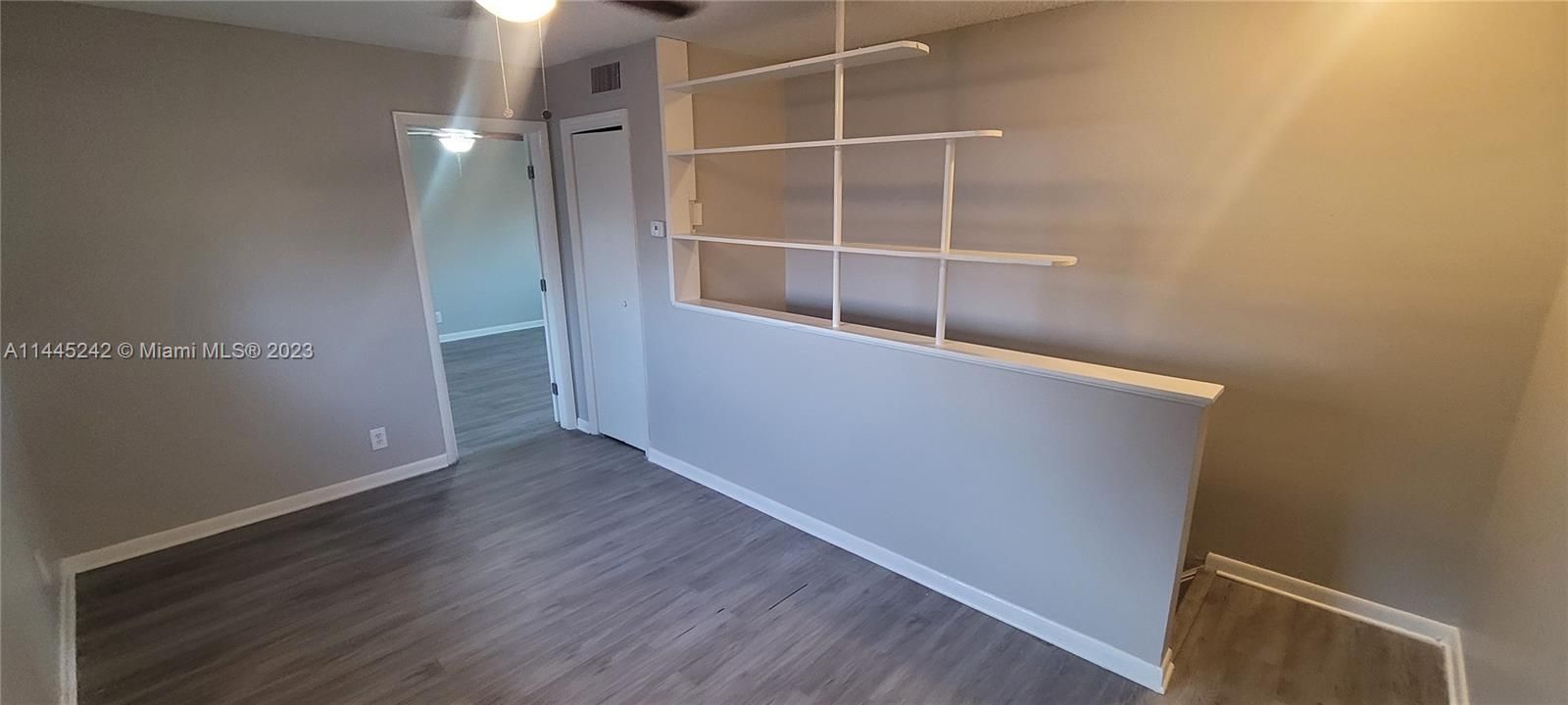 Recently Sold: $489,900 (4 beds, 3 baths, 2082 Square Feet)