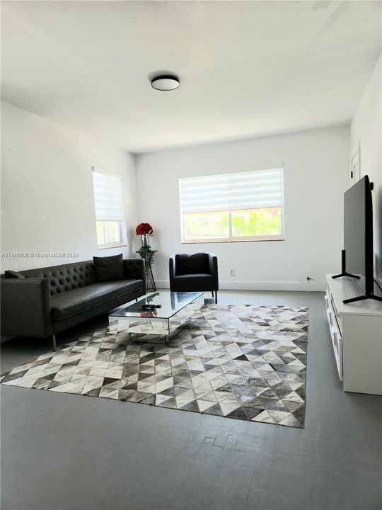 Недавно арендовано: $3,000 (2 спален, 2 ванн, 900 Квадратных фут)