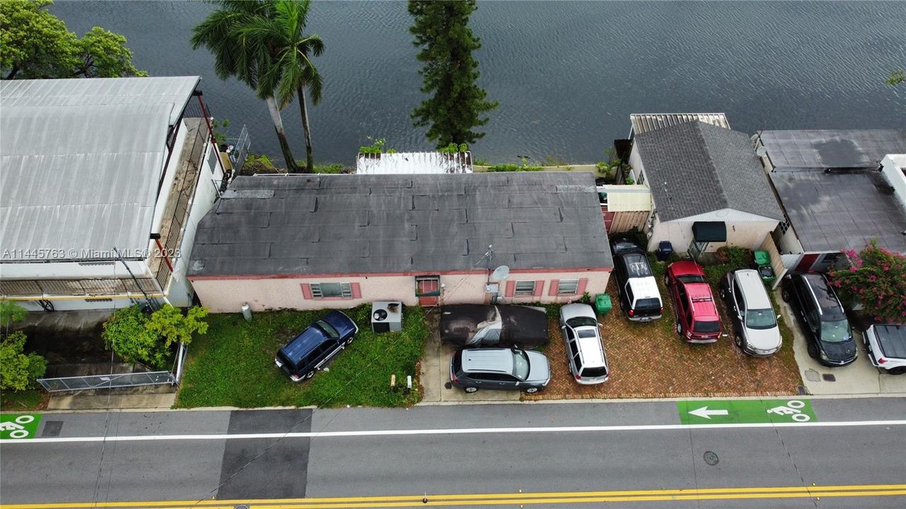 Vendido Recientemente: $245,000 (0 camas, 0 baños, 1272 Pies cuadrados)