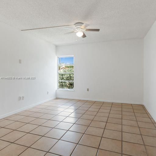 Recently Sold: $479,000 (2 beds, 2 baths, 1000 Square Feet)