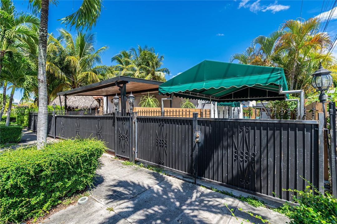 Недавно продано: $615,000 (2 спален, 1 ванн, 1133 Квадратных фут)