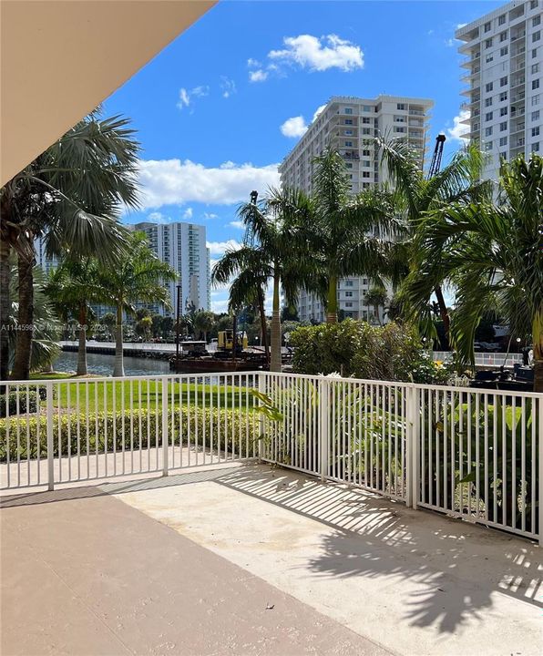 Vendido Recientemente: $275,000 (1 camas, 1 baños, 705 Pies cuadrados)