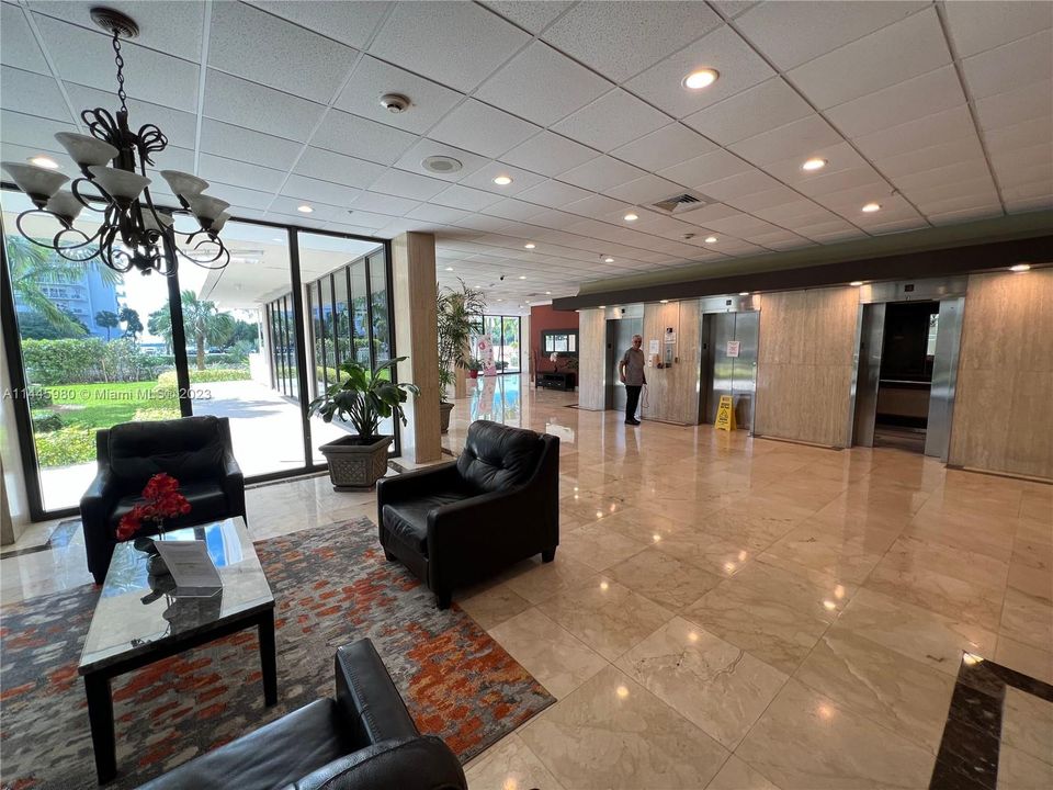 Vendido Recientemente: $275,000 (1 camas, 1 baños, 705 Pies cuadrados)