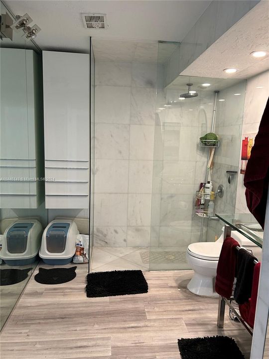 Recently Sold: $449,900 (1 beds, 1 baths, 690 Square Feet)