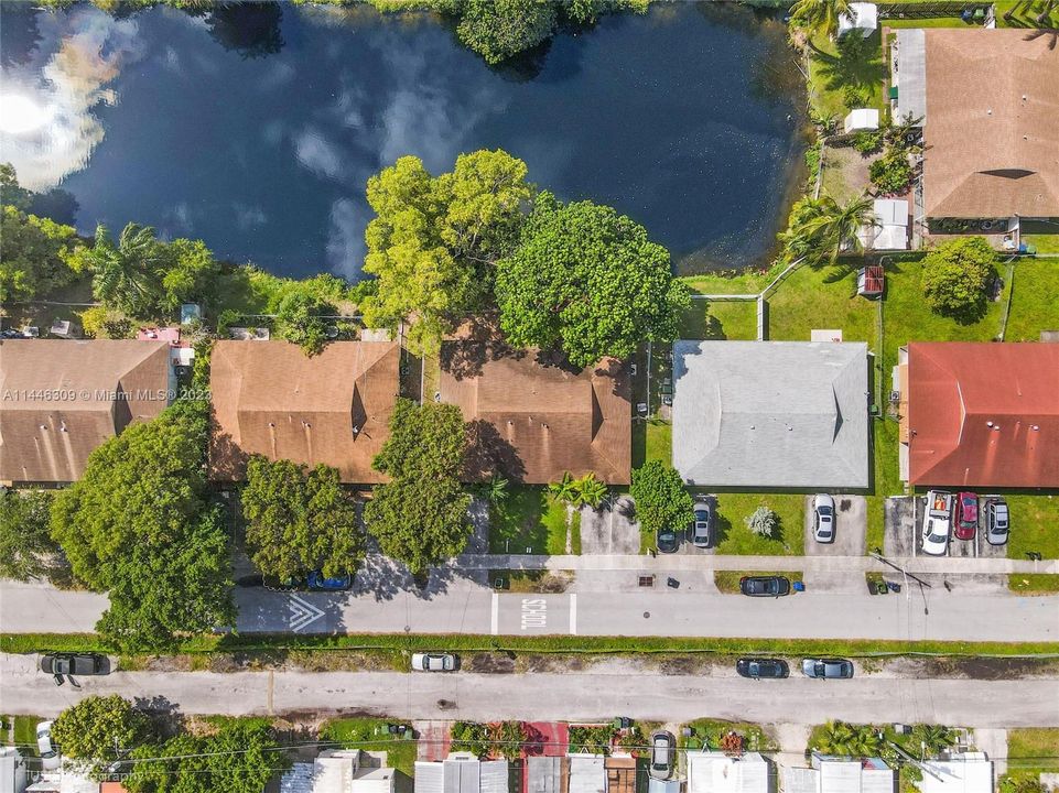 Vendido Recientemente: $750,000 (0 camas, 0 baños, 2393 Pies cuadrados)