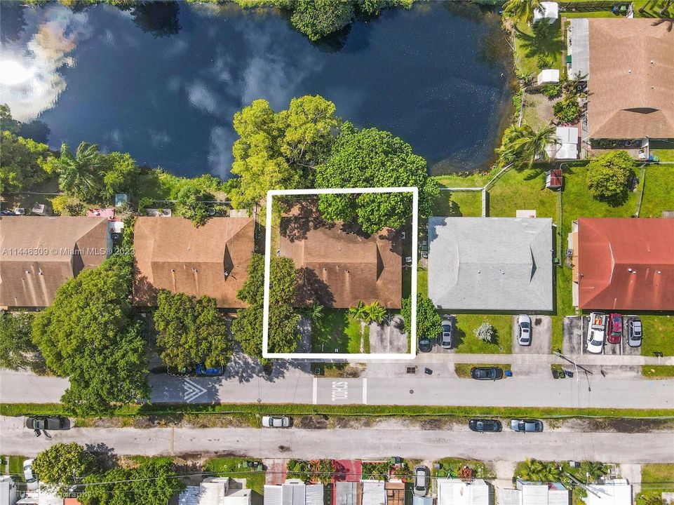 Vendido Recientemente: $750,000 (0 camas, 0 baños, 2393 Pies cuadrados)