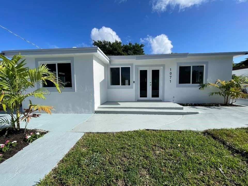 Recently Sold: $700,000 (0 beds, 0 baths, 0 Square Feet)