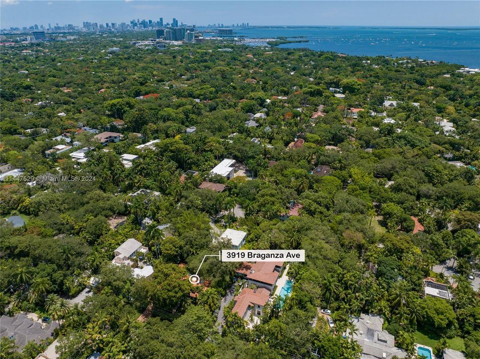 Just a mile from downtown Coconut Grove