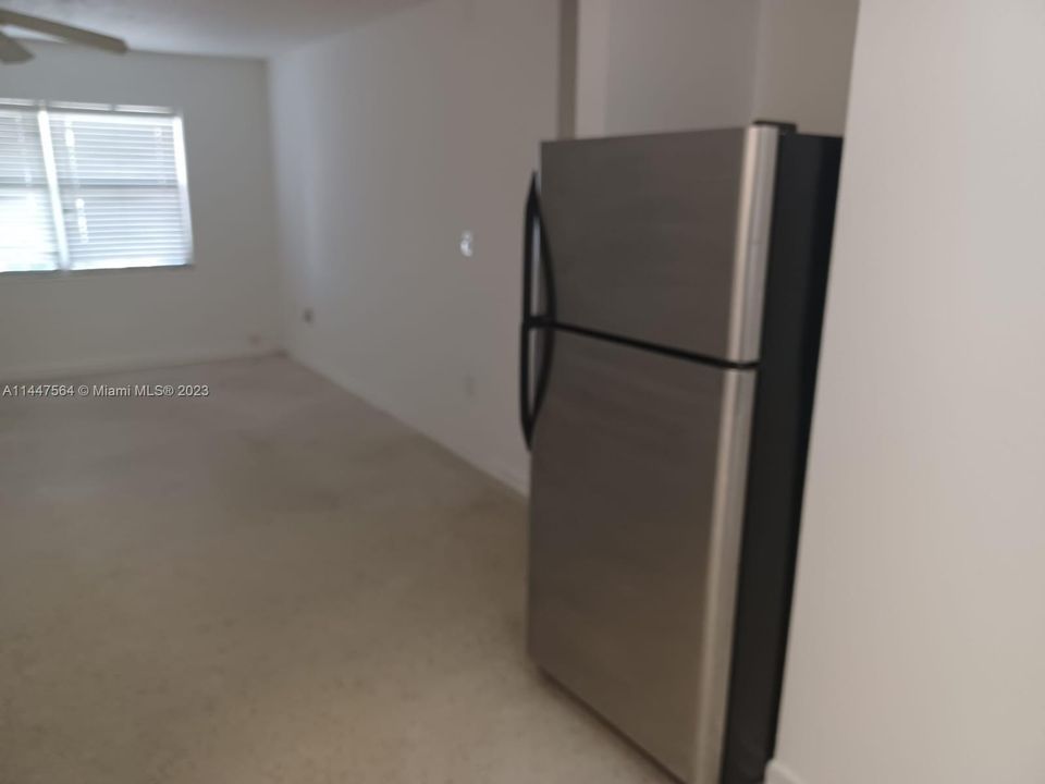 Recently Rented: $1,950 (2 beds, 1 baths, 0 Square Feet)