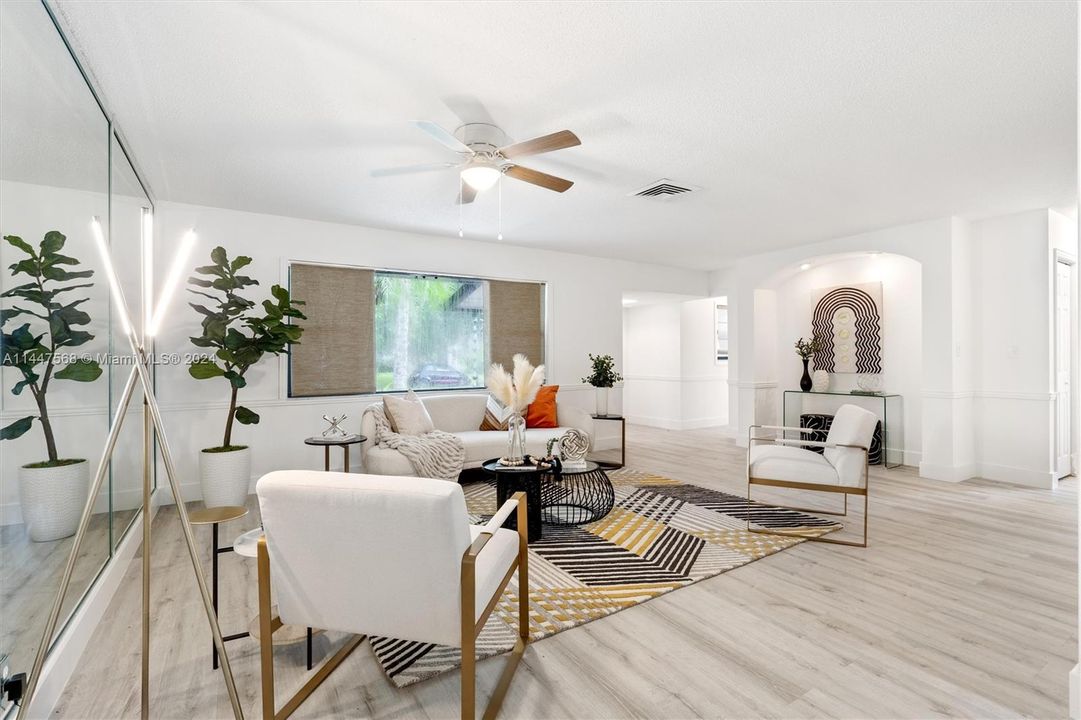 最近售出: $545,000 (2 贝兹, 2 浴室, 1574 平方英尺)