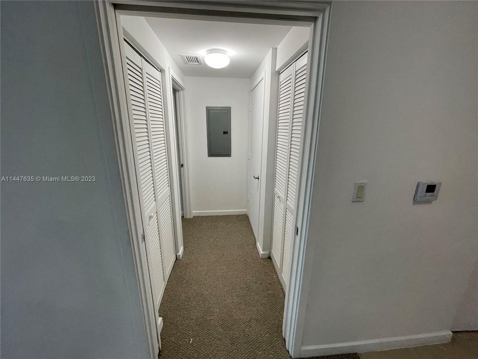 Recently Rented: $2,550 (1 beds, 1 baths, 846 Square Feet)