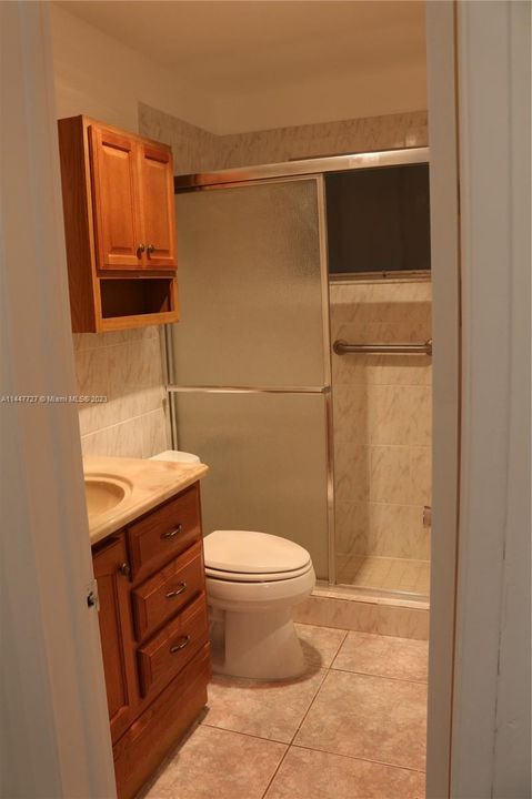 Recently Sold: $160,000 (2 beds, 1 baths, 746 Square Feet)