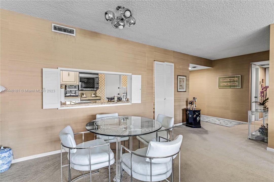 Recently Sold: $910,000 (2 beds, 2 baths, 1260 Square Feet)