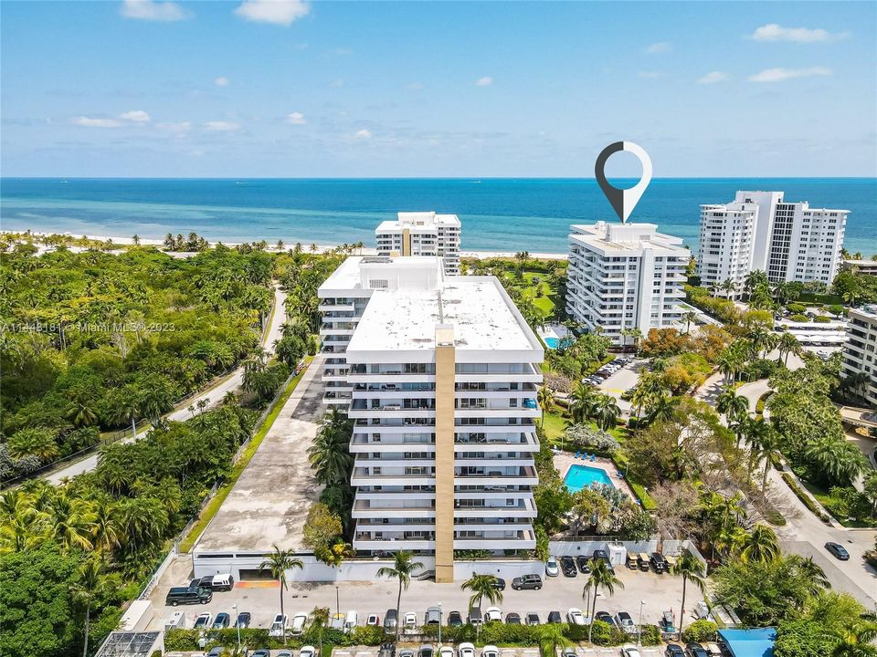 Recently Sold: $910,000 (2 beds, 2 baths, 1260 Square Feet)